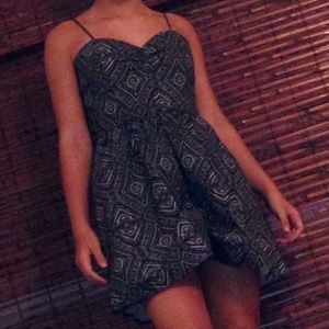 Forever 21 | Black/White Print | Size: Small